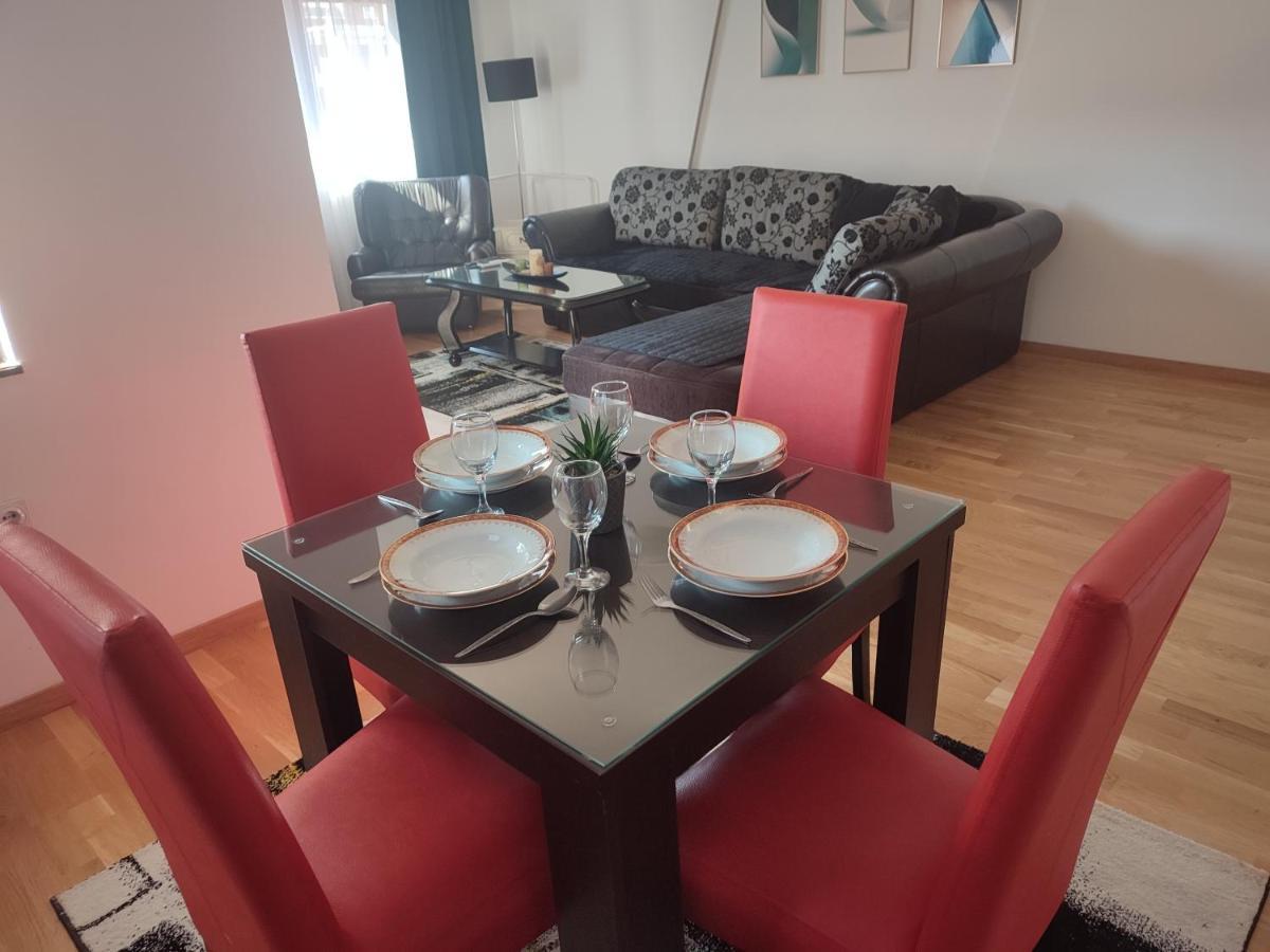 Antoni Apartment Skopje Ngoại thất bức ảnh