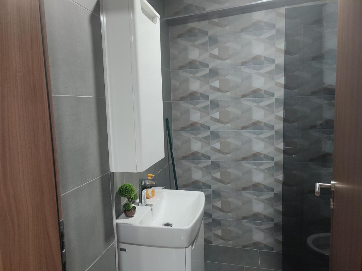Antoni Apartment Skopje Ngoại thất bức ảnh